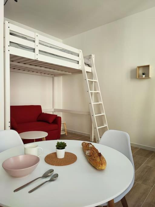 Escale Entre Cite Et Bastide Clim Wifi Smart Tv Apartment Carcassonne Exterior photo