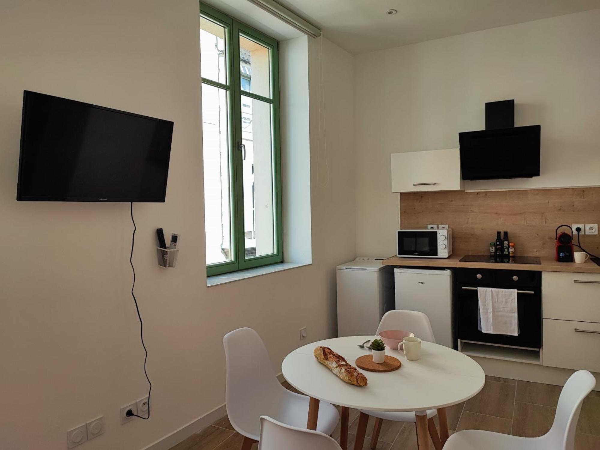 Escale Entre Cite Et Bastide Clim Wifi Smart Tv Apartment Carcassonne Exterior photo